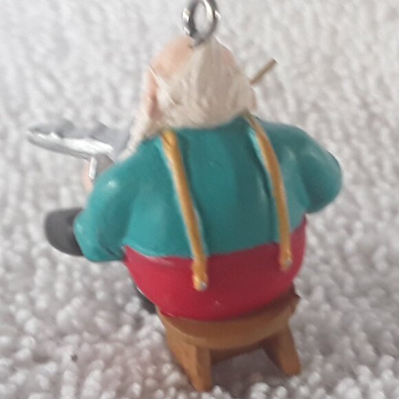 Hallmark Miniature Ornament- Wee Toymaker, 1991 no box - Picture 3 of 3
